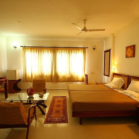 Sea Queen Hotel Kozhikode Zewnętrze zdjęcie