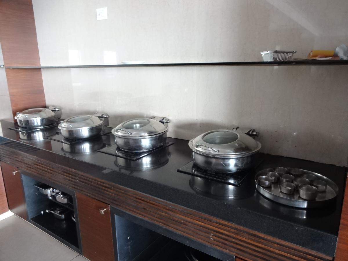 Sea Queen Hotel Kozhikode Zewnętrze zdjęcie